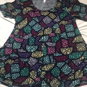 LuLaRoe Medium Perfect T